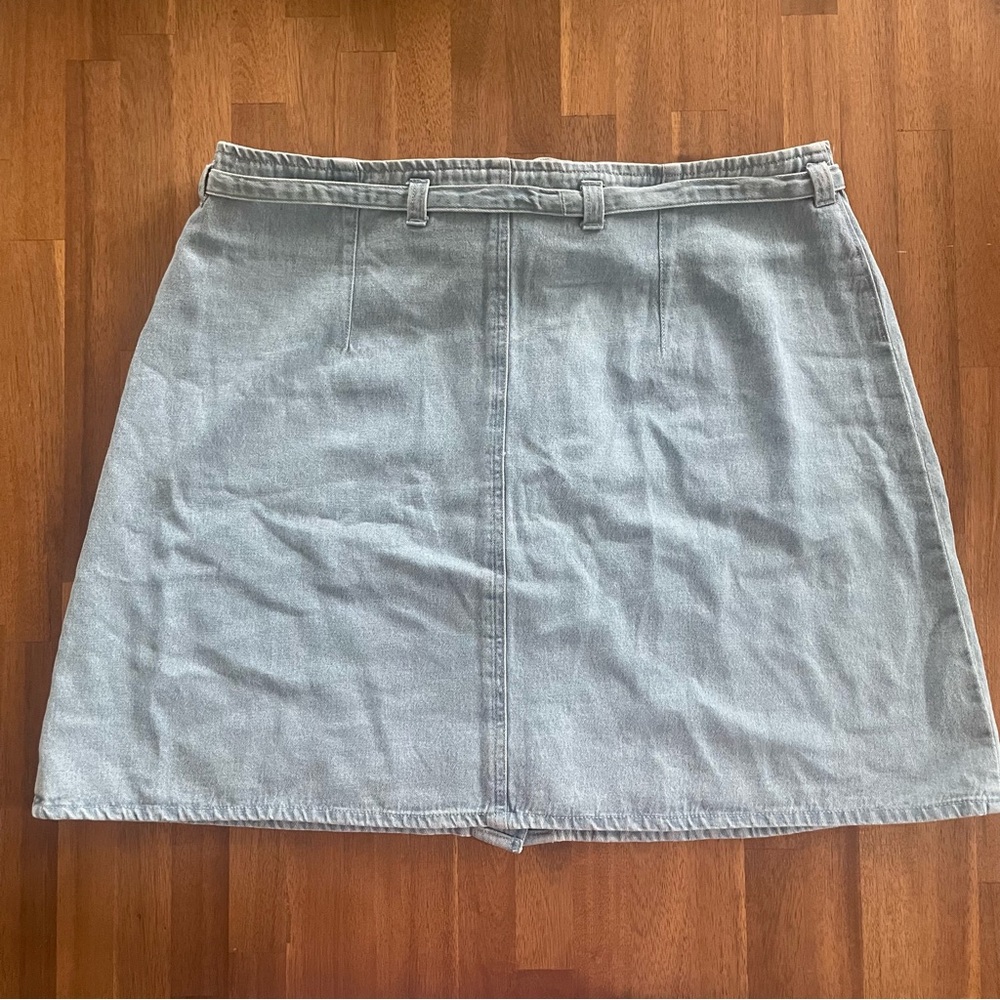 ASOS Denim Button Through Mini Skirt with Skinny Belt - Picture 6 of 7